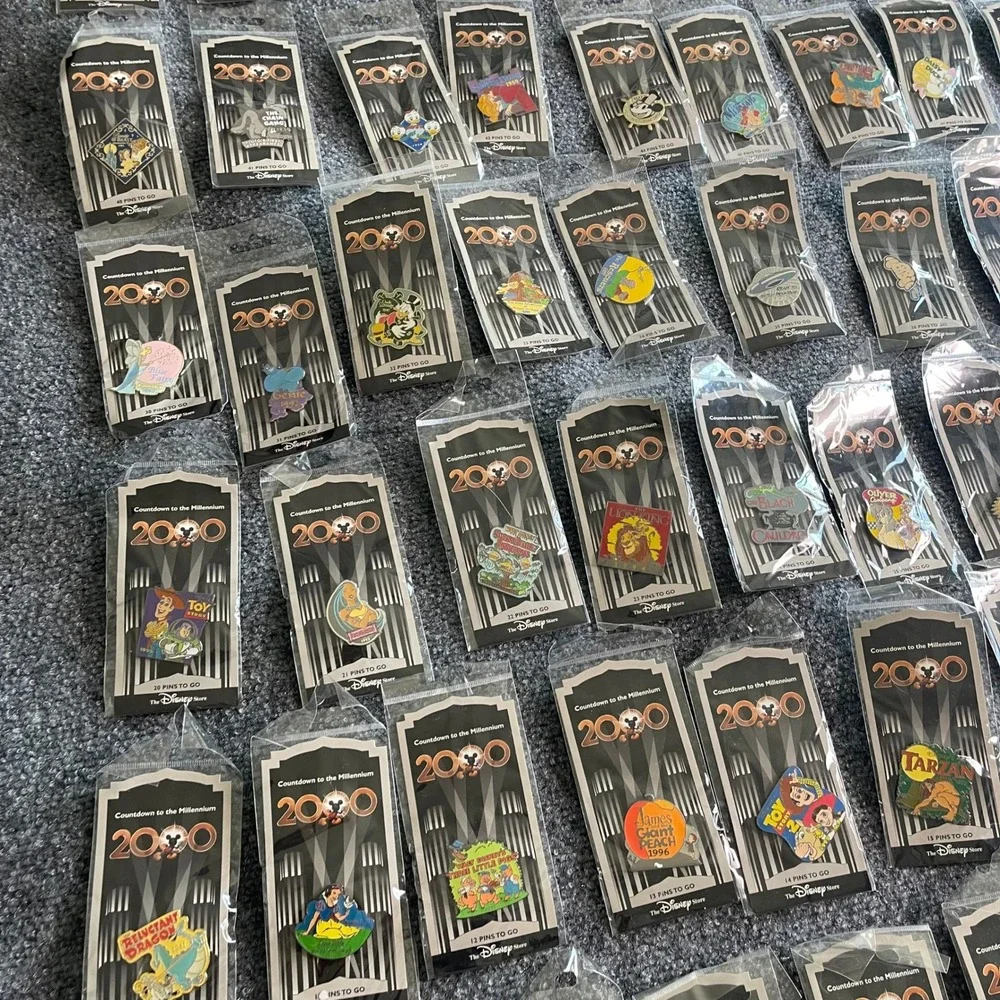 Disney Countdown to the Millennium 101 Pin‎ Complete set W Orig Receipts & Bags
